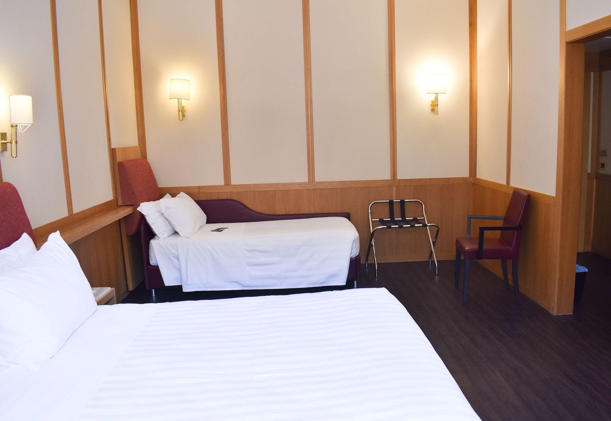 Hotel Western President 4*